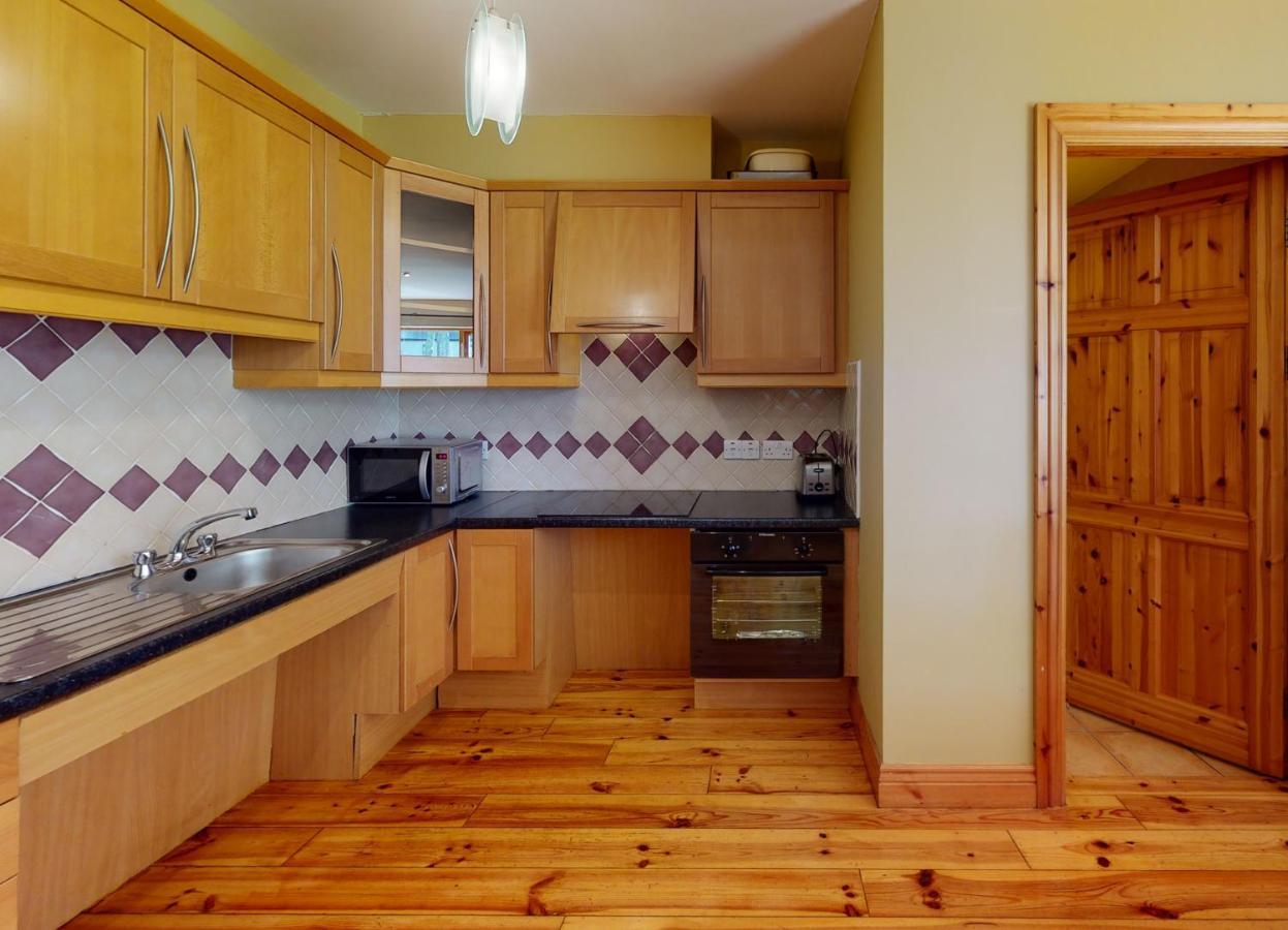 Dingle Courtyard Cottages 4 Bed By Trident Holiday Homes Bagian luar foto