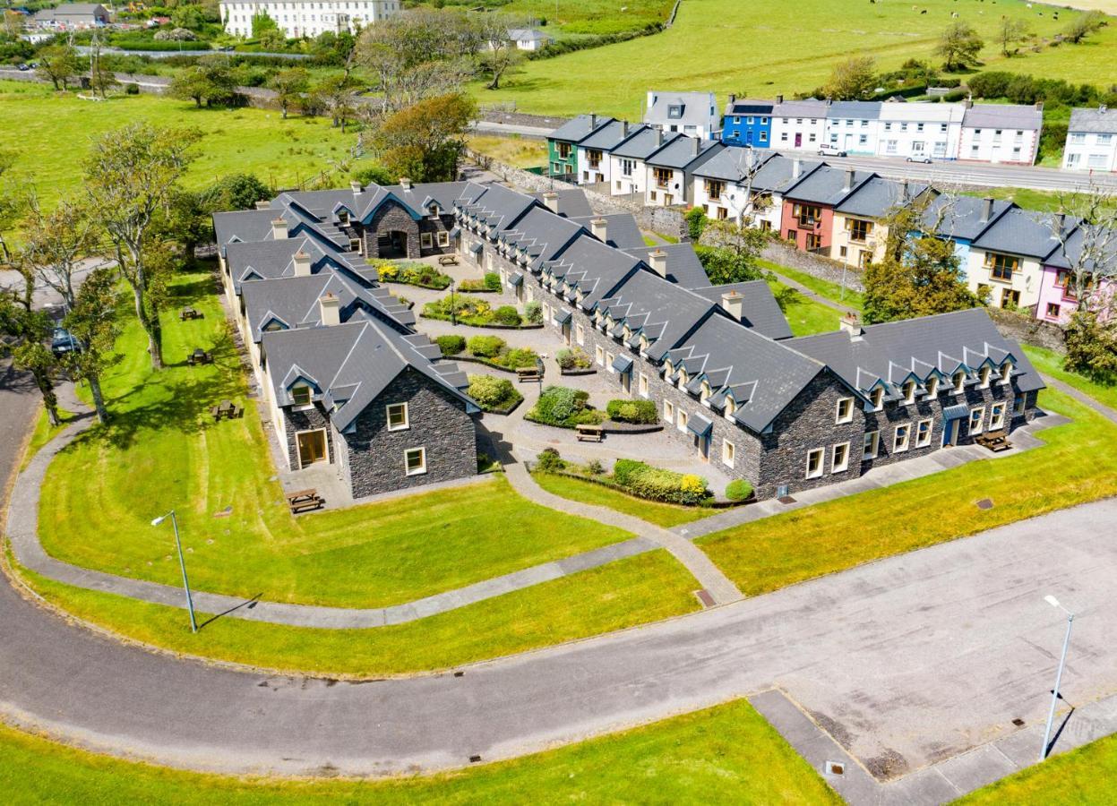 Dingle Courtyard Cottages 4 Bed By Trident Holiday Homes Bagian luar foto