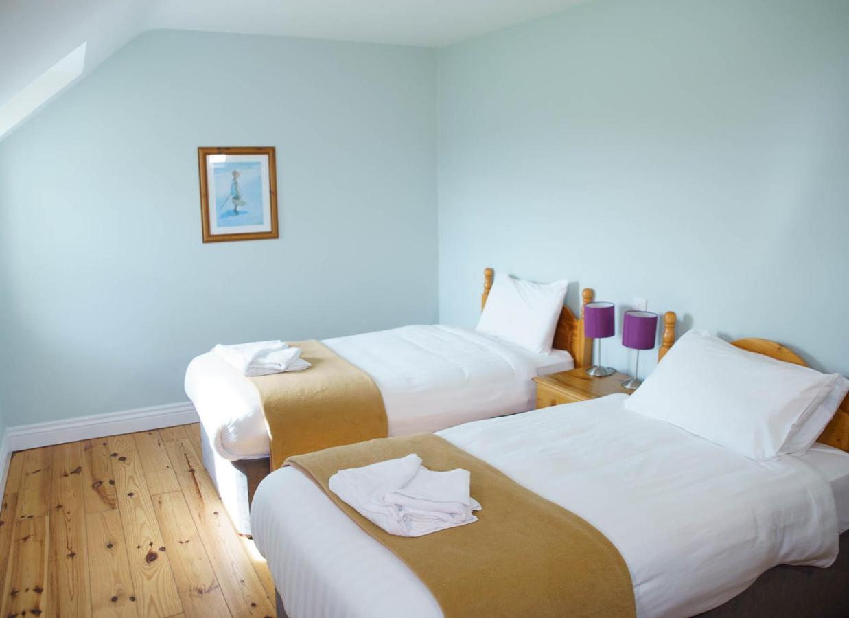 Dingle Courtyard Cottages 4 Bed By Trident Holiday Homes Bagian luar foto