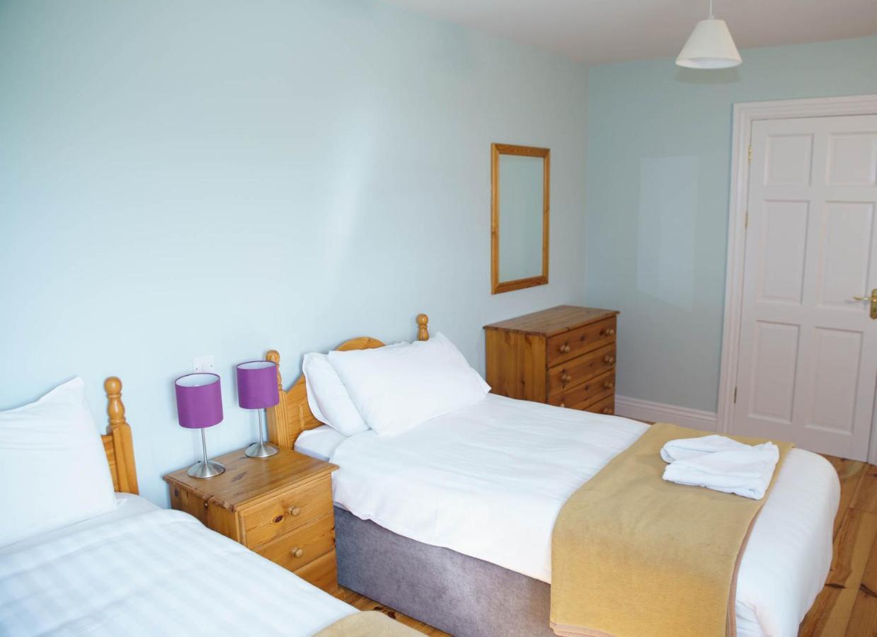 Dingle Courtyard Cottages 4 Bed By Trident Holiday Homes Bagian luar foto